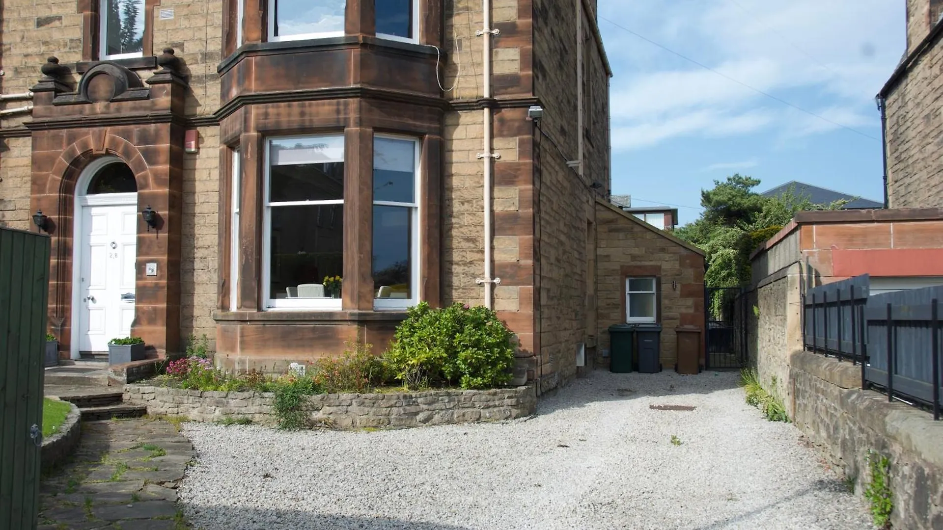 Victorian Apartment With Car Parking In Driveway, Murrayfield Edimburgo Regno Unito
